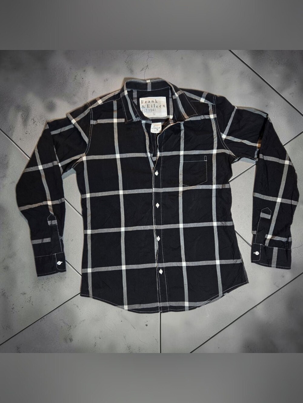 Frank & Eileen Barry Button Up Shirt Large Black Plaid Italian Cotton